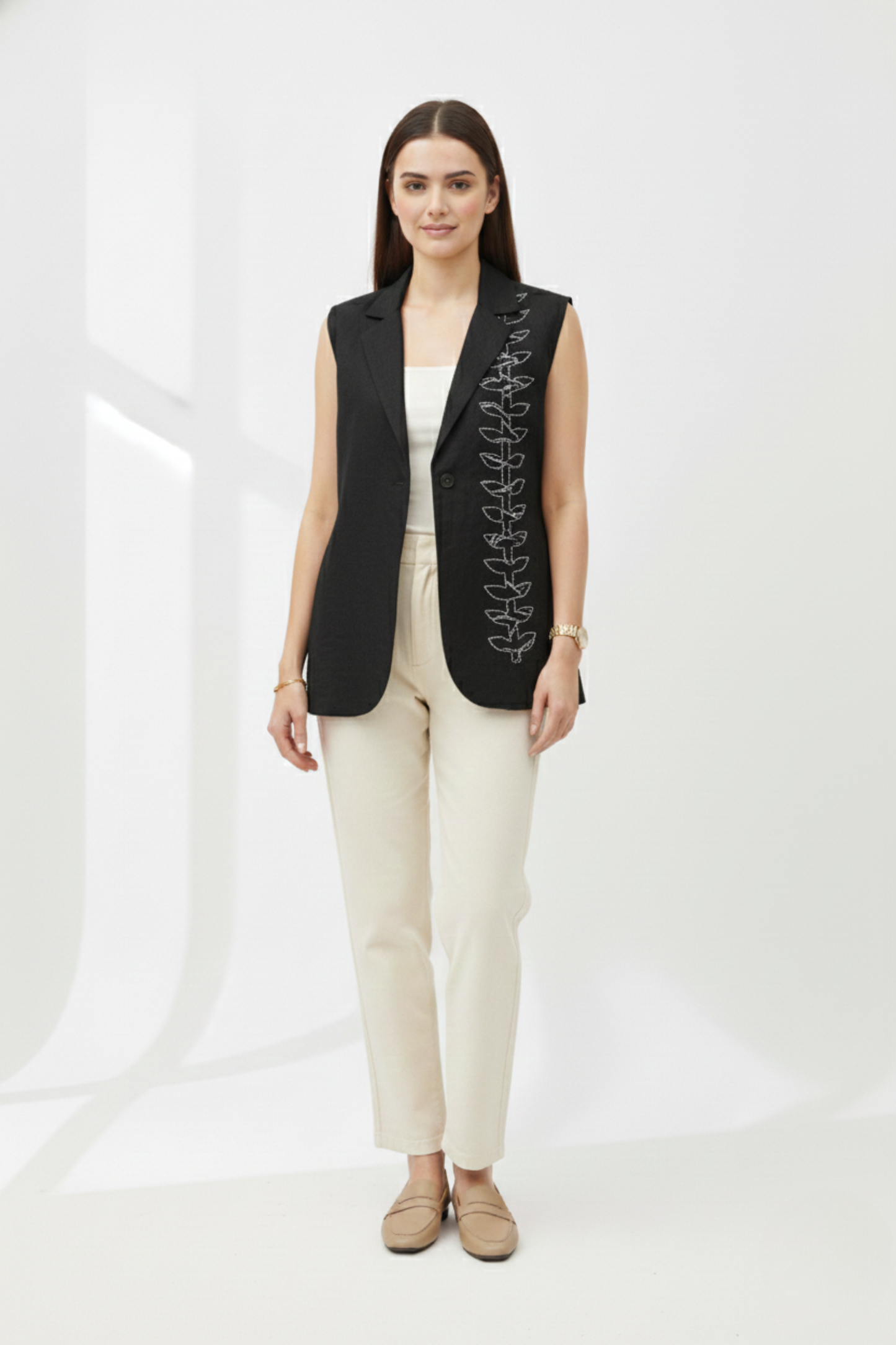 Black Pure Linen Sleeveless Jacket