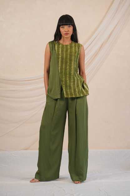 Form Flared Pants