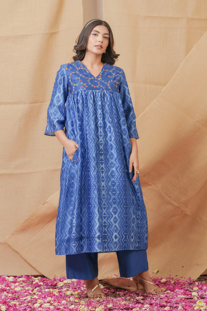 Neela Asmaan Pure Chanderi Pants