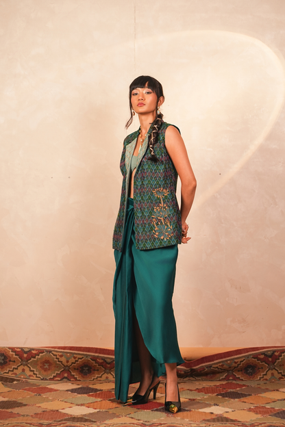 Parijaat Ikat Jacket & Drape Skirt Co-Ord Set (Teal)