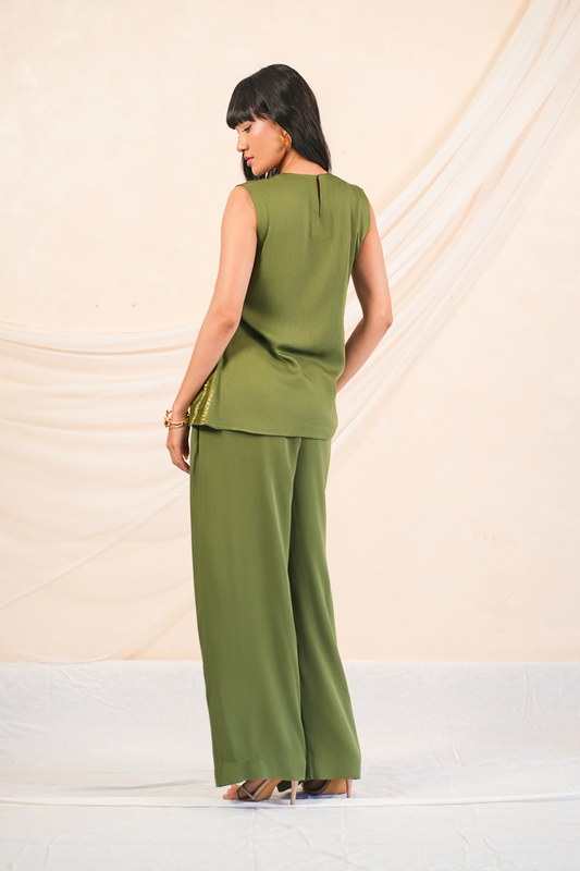 Form Flared Pants