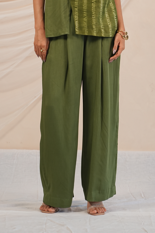 Form Flared Pants
