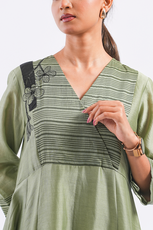 Metaphor Handloom Chanderi Dress