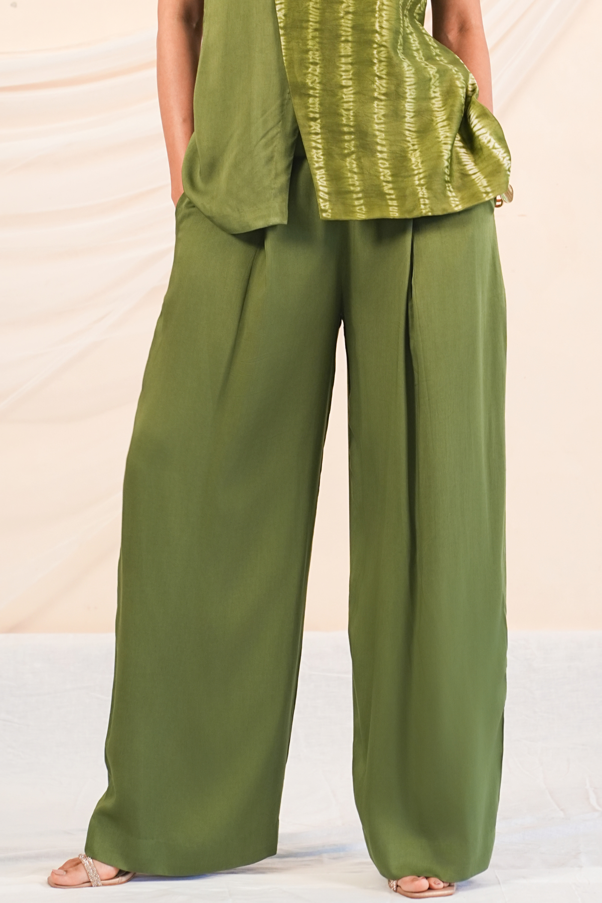 Form Flared Pants