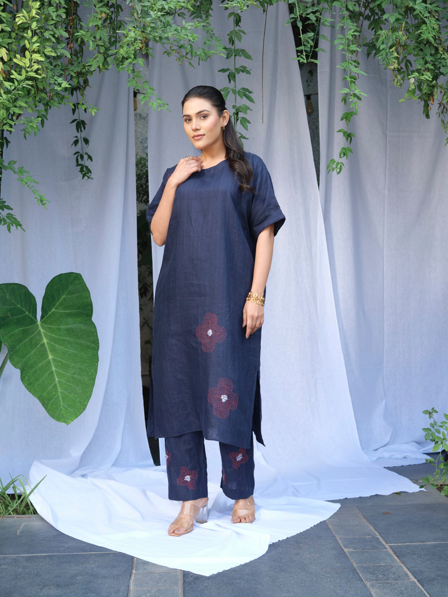 Noir Pure Linen Kurta