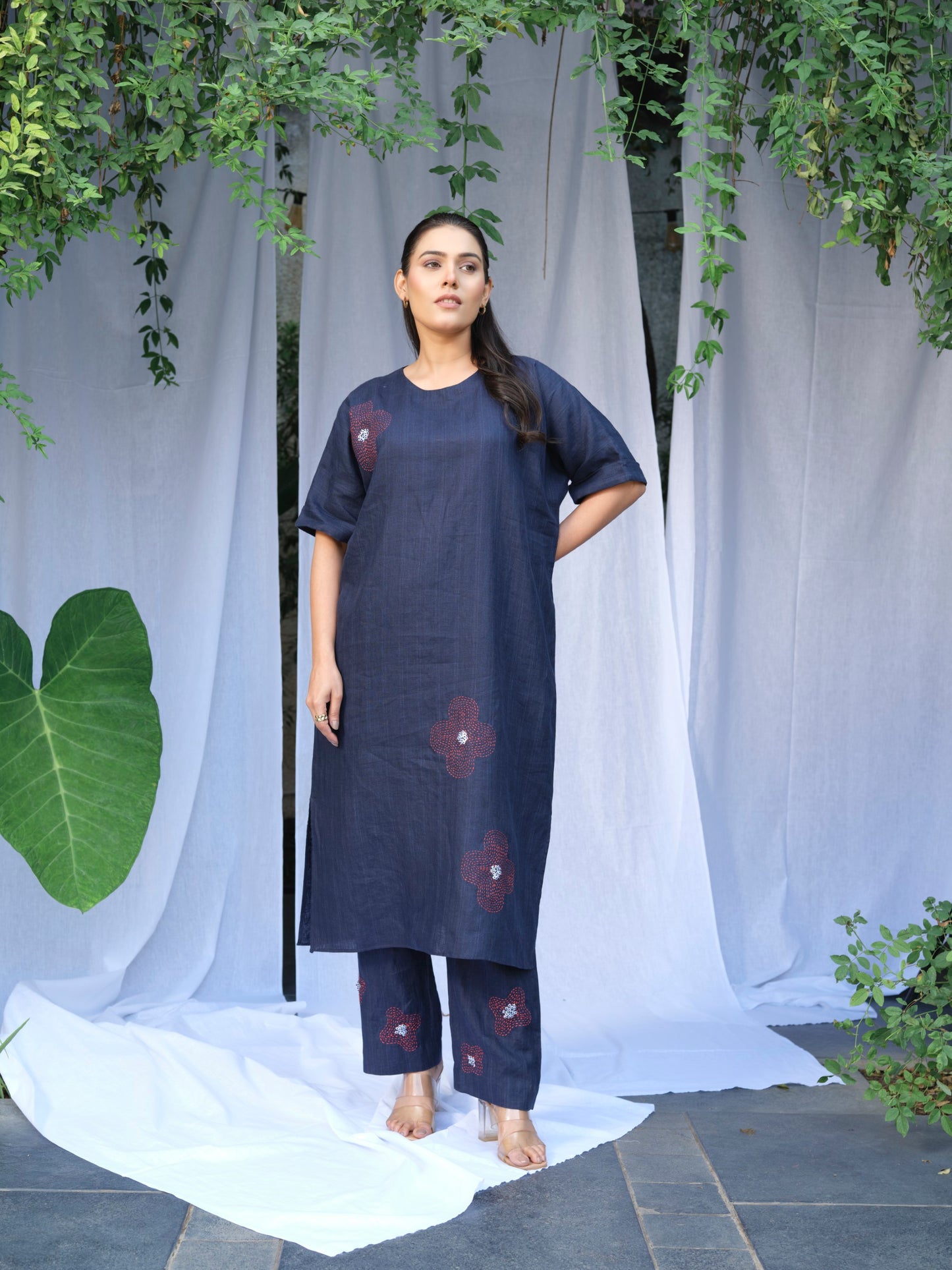 Noir Pure Linen Kurta