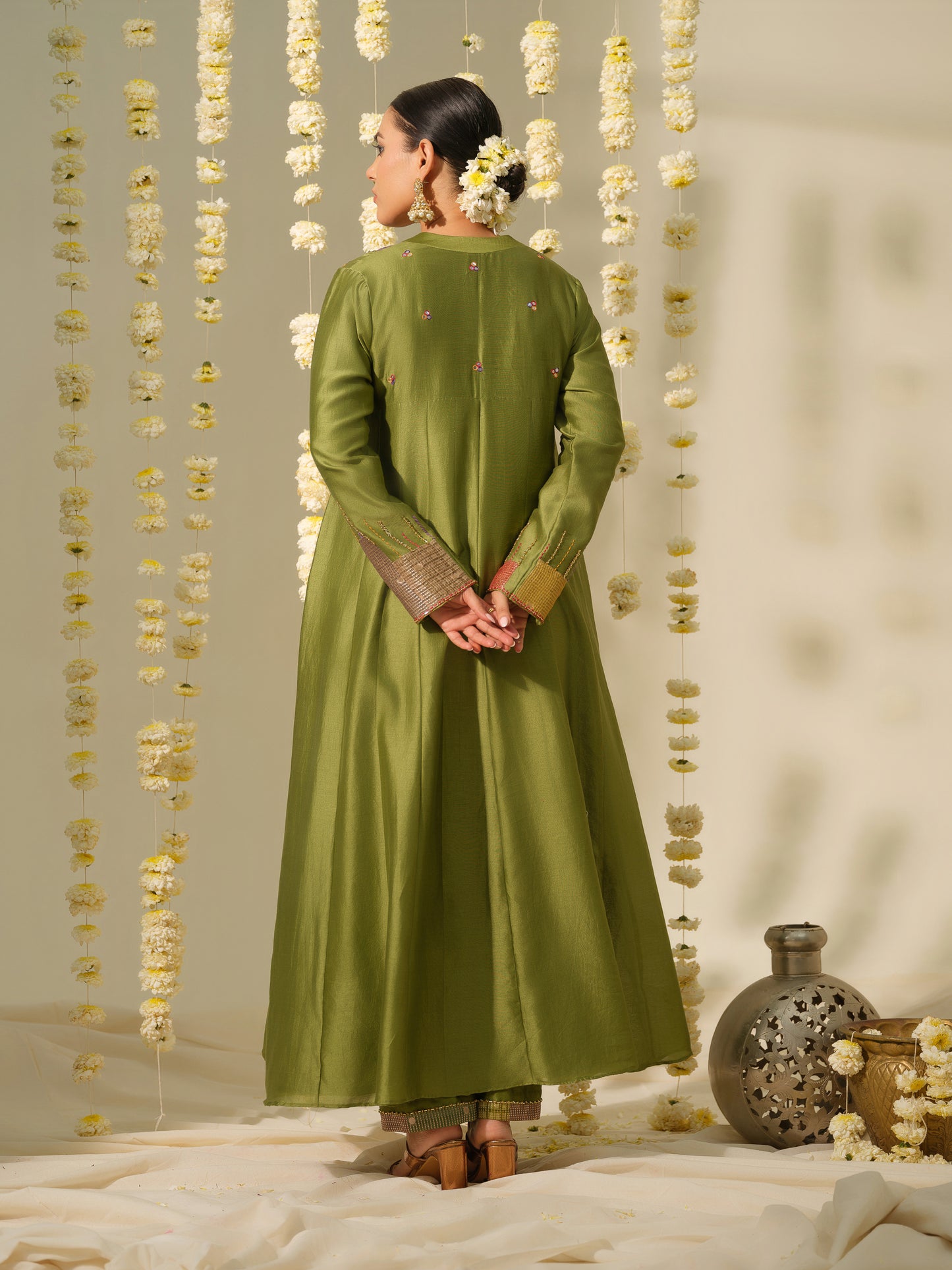 Dhara Kurta