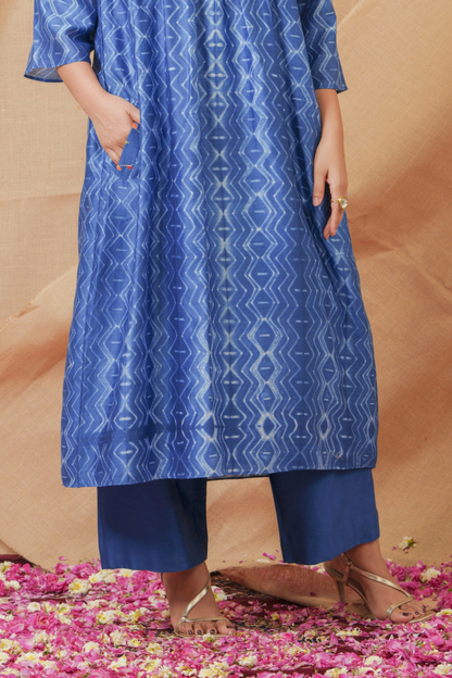 Neela Asmaan Pure Chanderi Pants