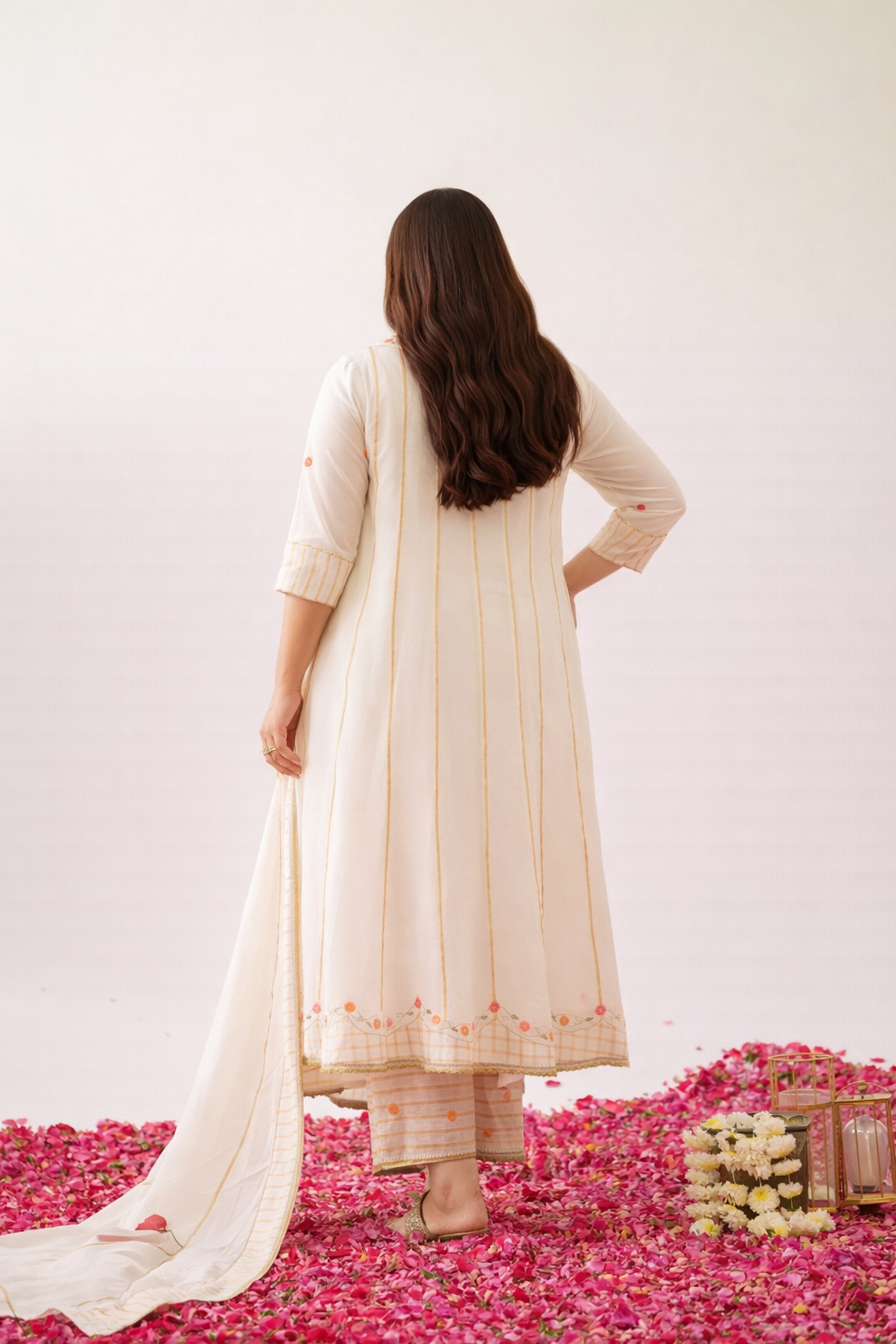 Gayatri Handloom Chanderi Kurta (Curve-friendly)