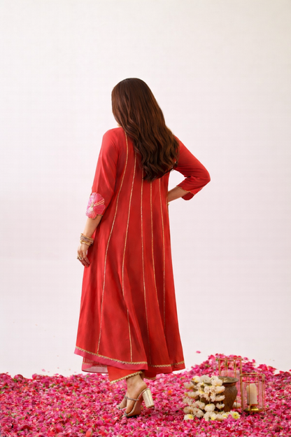 Lakshmi Handloom Chanderi Kurta (Curve-friendly)